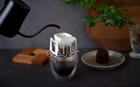 サエ ドリップポット マットブラック 430ml＆ワイヤードリップホルダー 珈琲 コーヒー アーネスト 燕三条製 キッチン用品 調理器具【012S091】