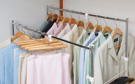 燕三条製 押入縦横伸縮ダブルハンガーラック スリムタイプ ハンガーラック 衣類収納 ポールハンガー 部屋干し 室内干し 【048S012】