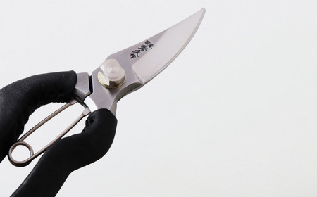 ステンレス万能剪定鋏 YP 本革 526B 庭仕事 園芸用品 燕三条製 [外山刃物]