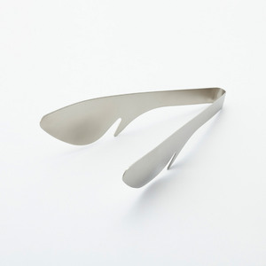 新生活調理器具5点セット サビに強い鉄フライパン20cm / (ブラスト)ピーラー ミニスライサー＆ミニグレーダー 栓抜＆プルタブ起こし 万能トング 燕三条製 [プリンス工業]