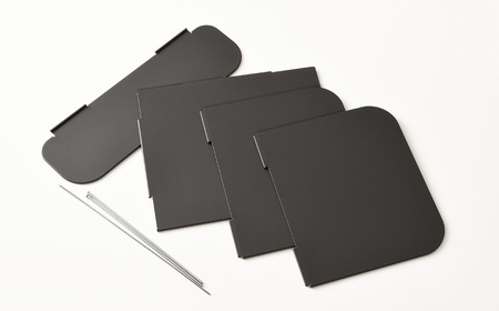 [Leye] コンパクト4面レンジガード ブラック コンロ 油はね ガード 4面 パネル 折りたたみ ガスコンロ 油よけ カバー キッチン用品 燕三条製 日本製 【010S713】