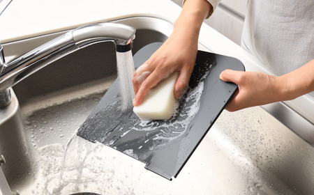 [Leye] コンパクト4面レンジガード ブラック コンロ 油はね ガード 4面 パネル 折りたたみ ガスコンロ 油よけ カバー キッチン用品 燕三条製 日本製 【010S713】