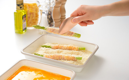 ゆびさきトングシリーズ ピンクゴールド×シルバー ステンレス製キッチンツール 特別仕様 丸型ギフトボックス 燕三条製 日本製 ピンクゴールド仕上げ 純銀仕上げ 【033S050】