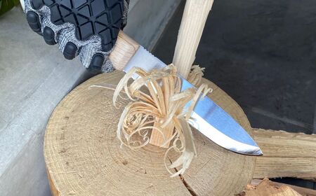 剣謙心 アウトドアナイフ ヤイバ 【L】130mm  キャンプ用品 アウトドア用品 万能ナイフ サバイバルナイフ 焚火 薪割り 燕三条製【037S044】