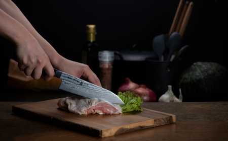 匠 UN-RYU（雲竜）舞 三徳包丁 万能包丁 庖丁 調理器具 キッチン用品 燕三条製 [下村工業] 【031S028】