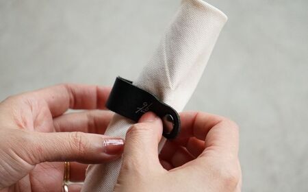 ギフト 黒染めカトラリーA大ペアセット [ざらざら] 96 KURO スプーン フォーク ステンレス製 燕三条製 新生活 経年変化 おしゃれ キッチン ごちそう おもてなし 贈り物【024S060】