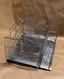 お手入れ簡単・多機能ステンレス製水切り （縦型）水切りラック