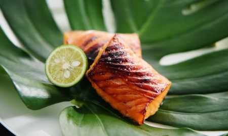 [餞心亭 おゝ乃]鮭の味噌漬け【013S021】