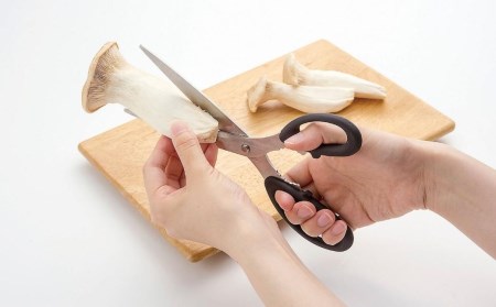 [プログレード] カーブ刃 はさみ キッチンバサミ キッチン用品キッチンバサミ 燕三条製キッチンバサミ 新生活 一人暮らし [下村工業] 【010S314】