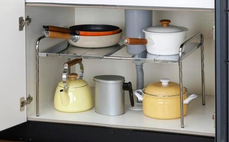 簡単組立シンク下ステンレス棚伸縮ラック 1段タイプ[47~80cm対応] キッチン用品 台所 収納 燕三条製 シンプル 【022S029】