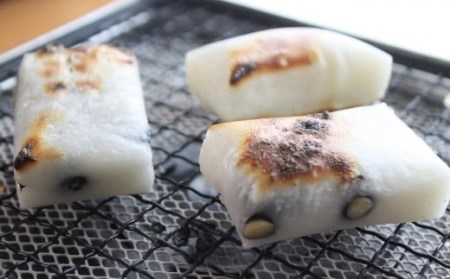 【1月上旬～2月中旬発送】上野さんちの杵つきもち詰合せ 切り餅 250g（5枚入）×6袋セット 計 30枚（白餅15枚、豆餅15枚）[ZB252]