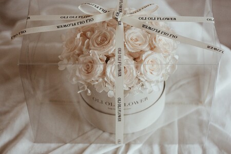 ダズンローズボックス【 バラ プリザーブドフワラー 花束 フラワーアレンジメント ドライフワラー 父の日 ギフト プレゼント 花 G10 】