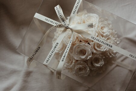 ダズンローズボックス【 バラ プリザーブドフワラー 花束 フラワーアレンジメント ドライフワラー 父の日 ギフト プレゼント 花 G10 】