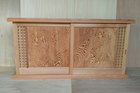 杉下駄箱 《高さ約850×幅約1681×奥約455（mm）》 杉無垢材 木製 手作り 家具 インテリア 新生活 新生活 加茂市 吉建 【 杉 スギ 木製 下駄箱 靴入れ 靴 シューズボックス 伝統工芸 職人 和風 家具 小京都 無垢材 インテリア 】