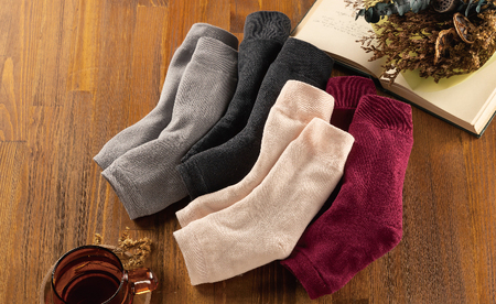 靴下 足うら美人 おやすみサポーター （22〜27cm）【グレー】履くだけでかかとケア