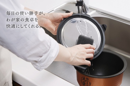 東芝 真空圧力IH 炊飯器 炎匠炊き5.5合 RC-10HGW(K) グランブラック《TOSHIBA 2024年スタンダードモデル 真空圧力IH炊飯ジャー  》【東芝 炊飯ジャー 炊飯器 銘柄炊き分け 大火力 本かまど 銅かまど丸釜 炊飯器 家電 電化製品 キッチン家電 生活家電 人気家電 家電製品 ...