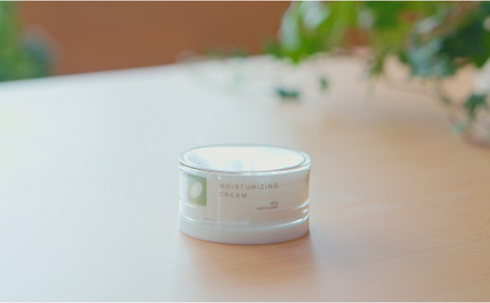 《絹生活研究所》基礎化粧品セット スキンケア 美容 化粧水 美容液 クリーム UV 日焼け止め シルク 繭 敏感肌 子ども