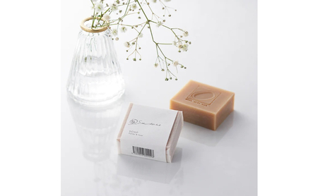 《絹生活研究所》シルク石けん（バラ×ハチミツ）90g 美容 ソープ 石鹸 せっけん 固形石鹸 