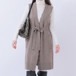 ルーエンローズ カシミヤ 部分ケーブル編みロングジレ（ブラウン） RU2311-19