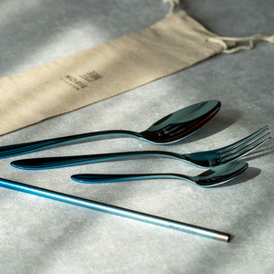 チタン製ストラー・カトラリーセット ブルー