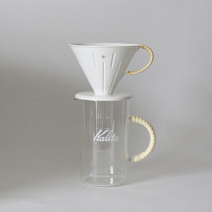 グローカルスタンダードプロダクツ TSUBAME RATTAN Dripper 4.0サイズ (ホワイト)