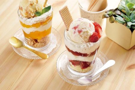 銅アイス【Iセット】SURUN 銅アイスクリームスプーン ゴールド×1、melt 銅アイスクリームスプーン(スクエア/ゴールド) ×1、(ラウンド/ゴールド) ×1セット