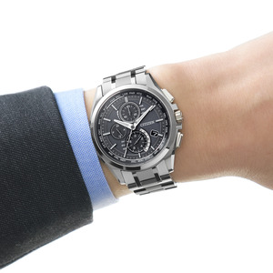 【CITIZEN】 アテッサ AT8040-57E 時計 腕時計 シチズン 防水 プレゼント メーカー保証 メンズ 送料無料 新潟県 妙高市