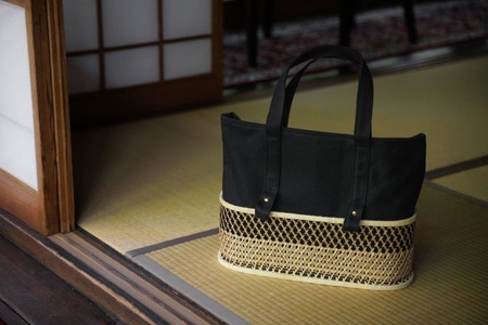 ふたえ籠サイズLブラック（竹籠フレーム帆布バッグ）工芸品 伝統 バッグ かばん 帆布 かご 籠 かごバッグ 新潟県 阿賀野市 2X02125B