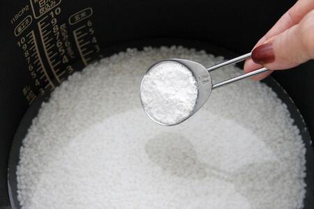 米粉の最高峰　品質・性能で選ぶなら「うおぬま小町 雅 MIYABI」アルファ化玄米全粒粉（南魚沼産コシヒカリ）1.5kg