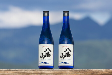 ドジャース公式日本酒 「特別純米酒 八海山」 ブルーボトル 720ml×2本 【お酒 さけ 純米酒 ギフト 人気 おすすめ 送料無料 ドジャース ロサンゼルス】