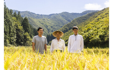 【定期便】【令和7年産】厳選こだわり南魚沼産コシヒカリ「こまがた農園のお米」 4kg(2kg×2袋)×12回
