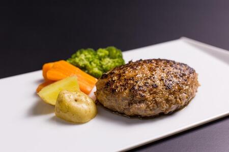 雪温貯蔵にいがた和牛＆魚沼そだち雪ひかりポーク合挽ハンバーグ