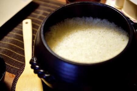 【R7年産】【定期便】南魚沼産コシヒカリ精米5kg×6回 山本家【従来品種】