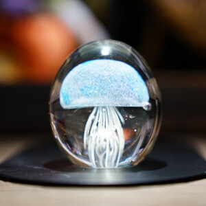 くらげオーナメント【ブルー】ガラス細工 飾り 新潟県 弥彦村_ガラス細工 クラゲ 飾り インテリア ギフト プレゼント ハンドメイド ガラス工芸_【1451280】