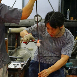 くらげオーナメント【ブルー】ガラス細工 飾り 新潟県 弥彦村_ガラス細工 クラゲ 飾り インテリア ギフト プレゼント ハンドメイド ガラス工芸_【1451280】