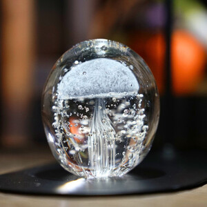 くらげオーナメント【白】ガラス細工 飾り 新潟県 弥彦村_ガラス細工 クラゲ 飾り インテリア ギフト プレゼント ハンドメイド ガラス工芸_【1451282】