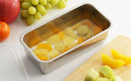 【色移り・匂い移りしにくい】ステンレス保存容器セット 重ねて収納 作り置き保存 新潟県 弥彦村_ストッカー バット 蓋付き ザル 調理器具 キッチン用品 キッチンセット_【1034261】