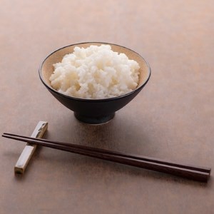 【伊彌彦米パックごはん】皇室献上米 18パック(3パック入×6箱セット)ブランド米 新潟県 弥彦村_弥彦産 コシヒカリ パックご飯 パックごはん 新潟産コシヒカリ_【1107195】