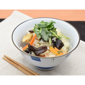 新潟県弥彦村産　越のうさぎ 　生きくらげ250g×2、乾燥きくらげ25g×3　詰め合せセット_生きくらげ 乾燥きくらげ 中華料理 食材 中国料理_【配送不可地域：離島】【1354456】