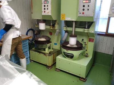 杵つき餅 5パックセット(白2 草1 豆1 玄米1)  |津南町 もちセット