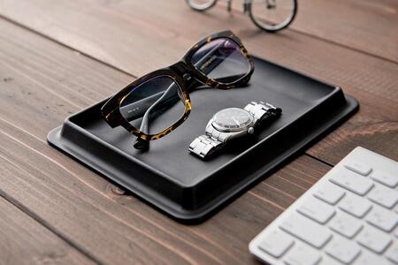 colmレザートレイLサイズ　キャメル　立体成型で作った本革製トレー