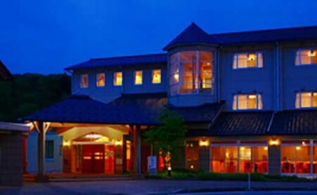 八尾ゆうゆう館そば打ち体験付き宿泊(休前日以外限定）