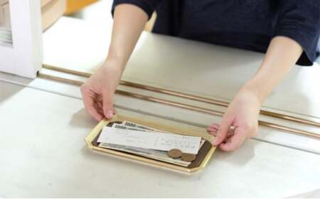 マネートレイ FUTAGAMI 工芸品 伝統技術 ギフト 贈り物 プレゼント 日用品 小物置き 小物入れ トレイ トレー インテリア キッチン用品 キッチン おしゃれ フェルト FAD-1205