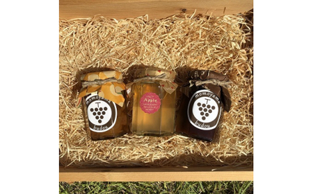 桃山ぶどう園の手作りくだものジャム3種（巨峰、シャインマスカット、りんごジュレ）　※北海道・沖縄・離島への配送不可　※2025年9月中旬頃より順次発送予定