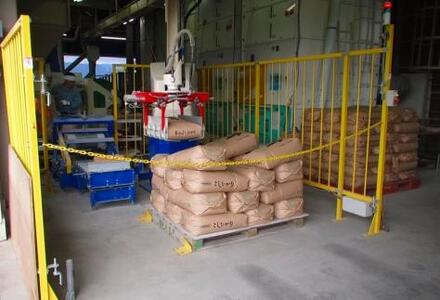 【令和7年産】富山県産こしひかり　育（はぐくみ）白米１０kg《南砺の逸品》