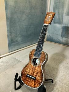 【ウクレレ】S.Tsuji　Ukulele　soprano《南砺の逸品》