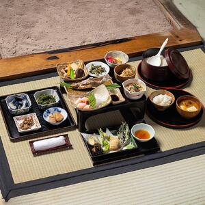 1組だけのプライベート「五箇山合掌造りステイ＆伝統芸能こきりこ鑑賞」 宿泊プラン 1泊2食付き ４名様までご利用可能