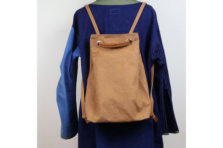 リュック キャメル [アトリエSASSA 富山県 朝日町 34310398-cm]