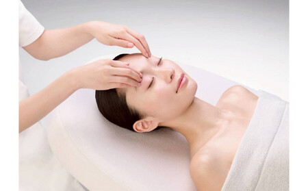 【深層筋肉に働きかける】極上フェイシャルエステ　選べるパック付（ハリor美白）（７０分）