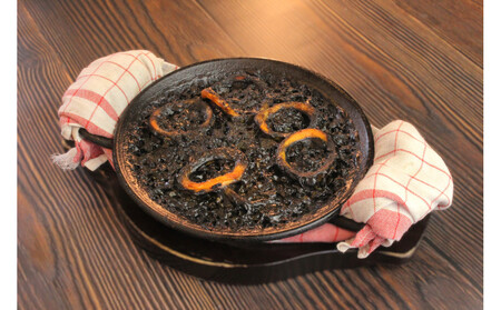 濃厚イカスミの旨味パエリア１人前×２皿